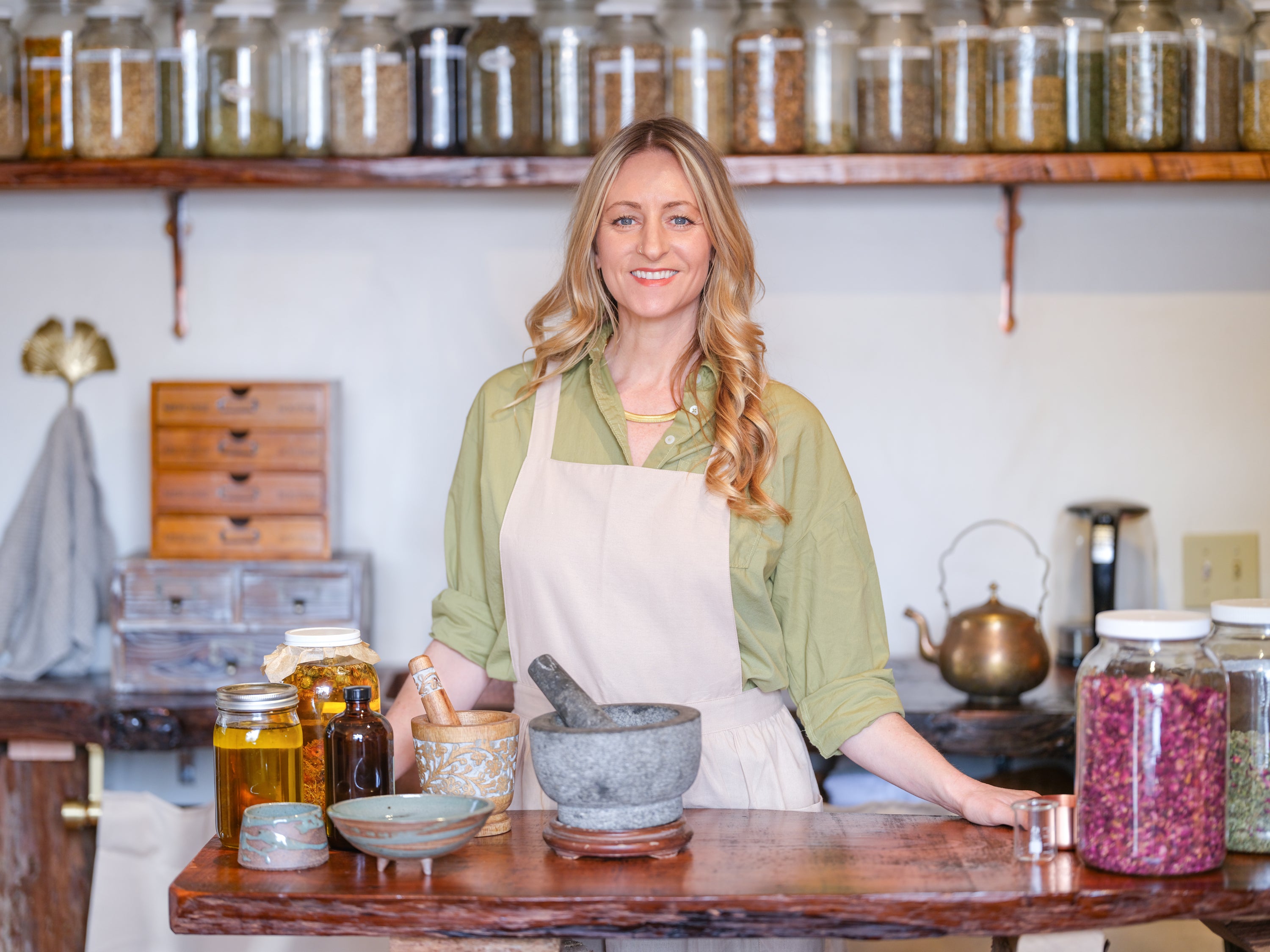 Earth Cura Apothecary in Carmel-By-The-Sea, CA (3)