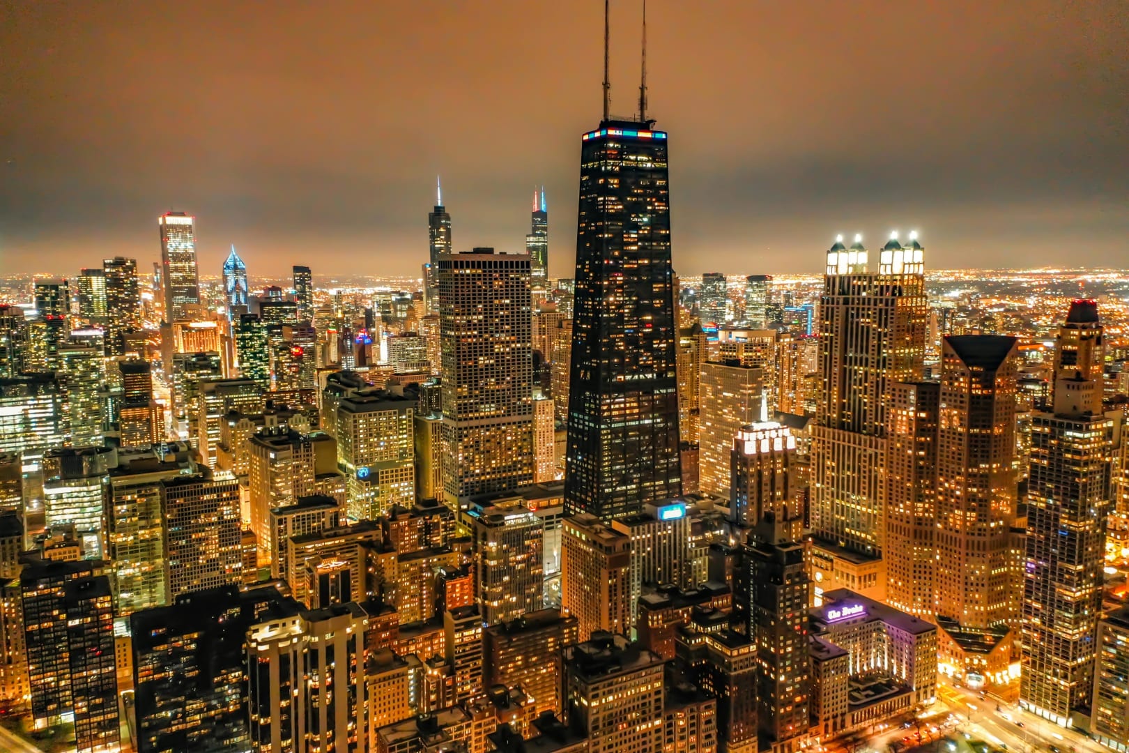 Daniel Hernandez - Realtor in Oak Park, IL (2)