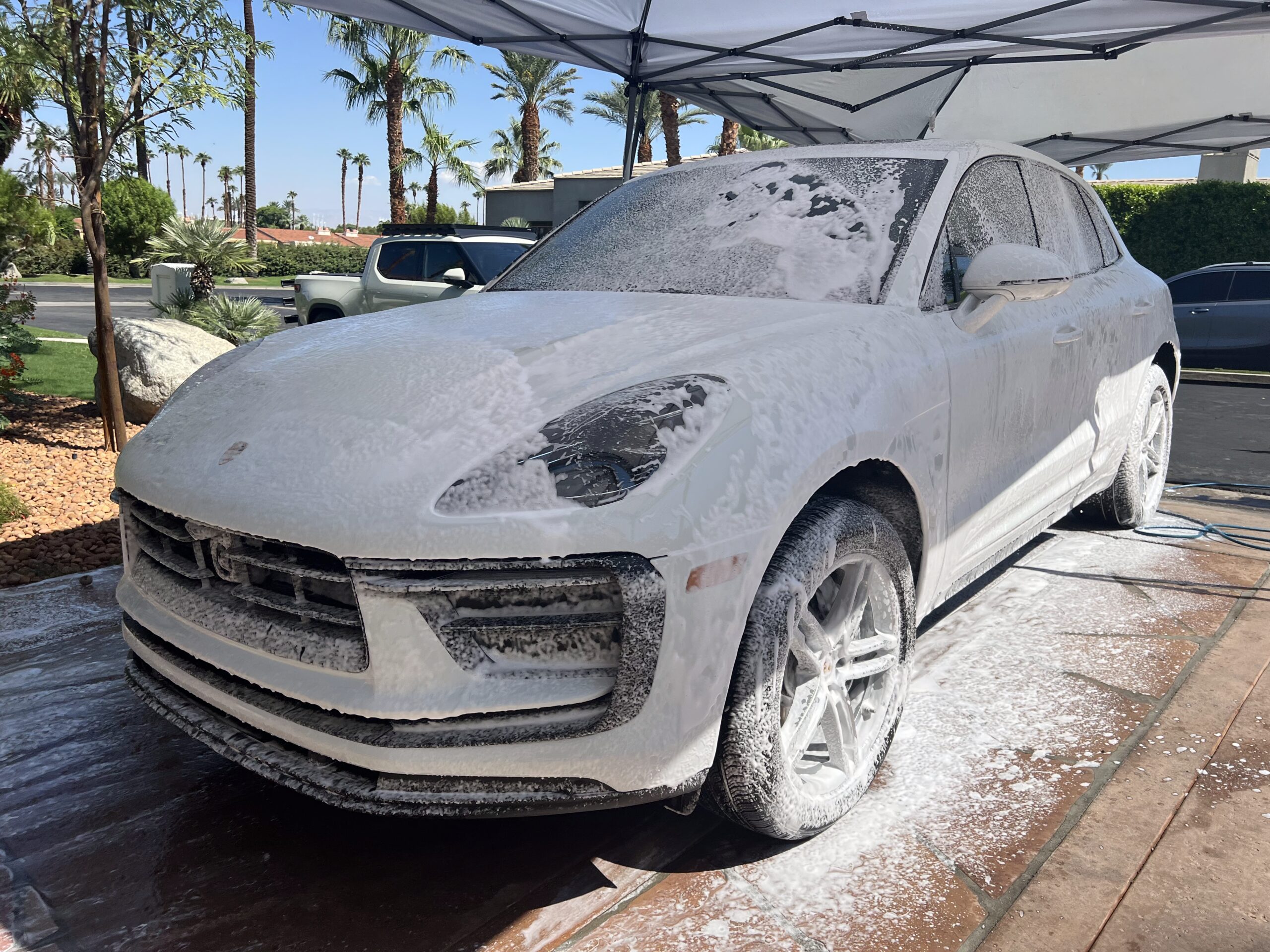 Aparicio’s Mobile Car Wash & Detailing in Palm Desert, CA (3)