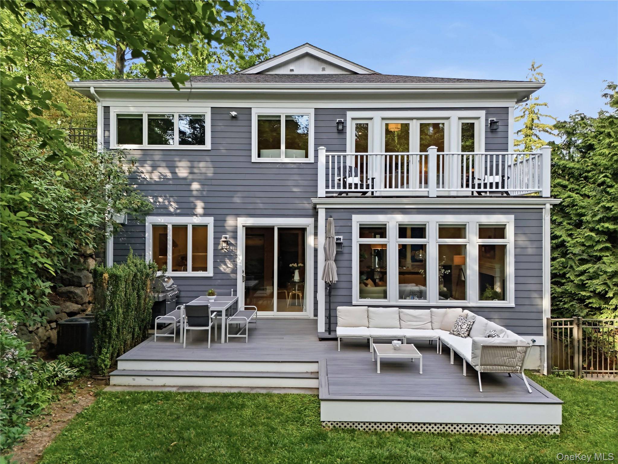 Linda Filby Team | Compass Real Estate in Larchmont, NY