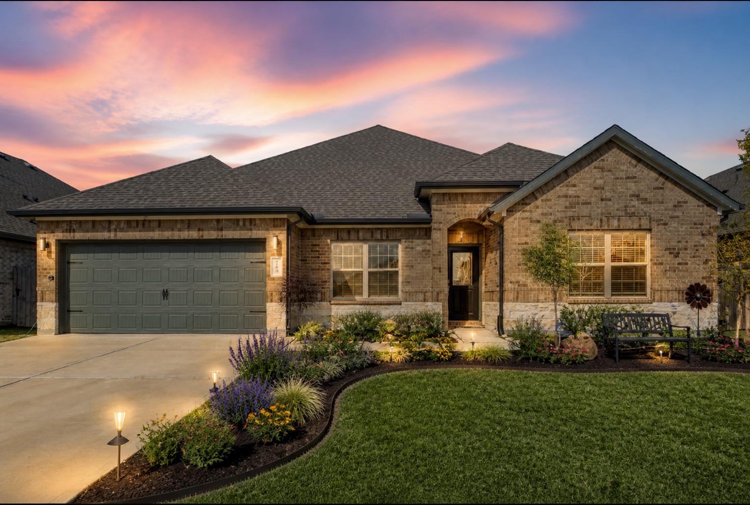 Brittany Burns, Nova Gen Realty Group in League City, TX (5)