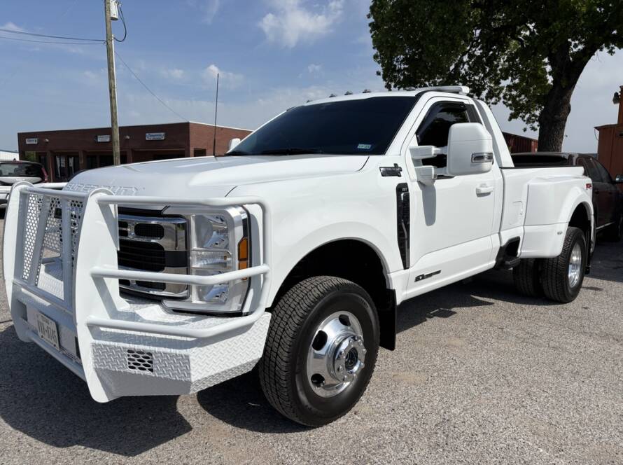 Wranglers "Art in Motion" Auto Body in Granbury, TX (3)