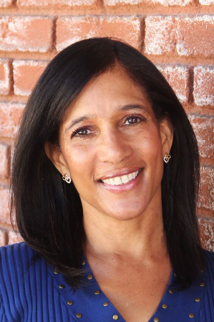 Real Estate Agent Kim Eaves in Mission Viejo, CA