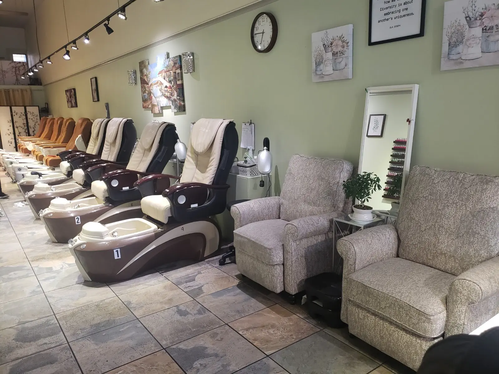 Tomo Organic Nail Spa in Alameda, CA (6)
