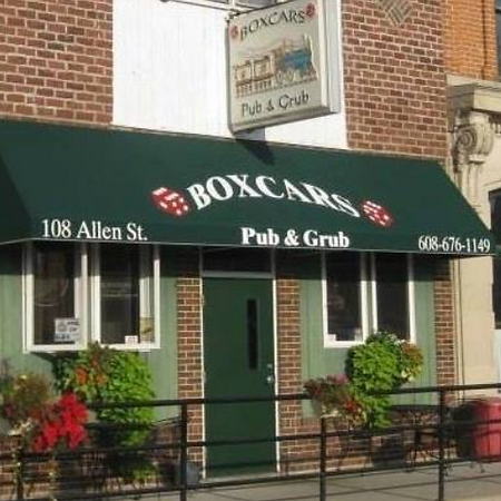 BOXCARS Pub and Grub in Clinton, WI (3)