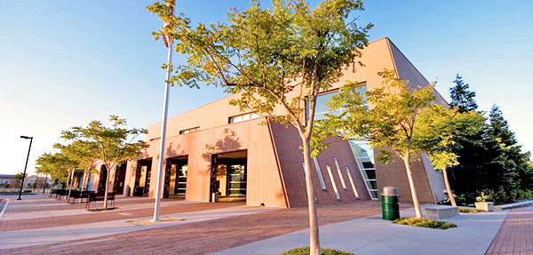 Foster City Library in Foster City, CA
