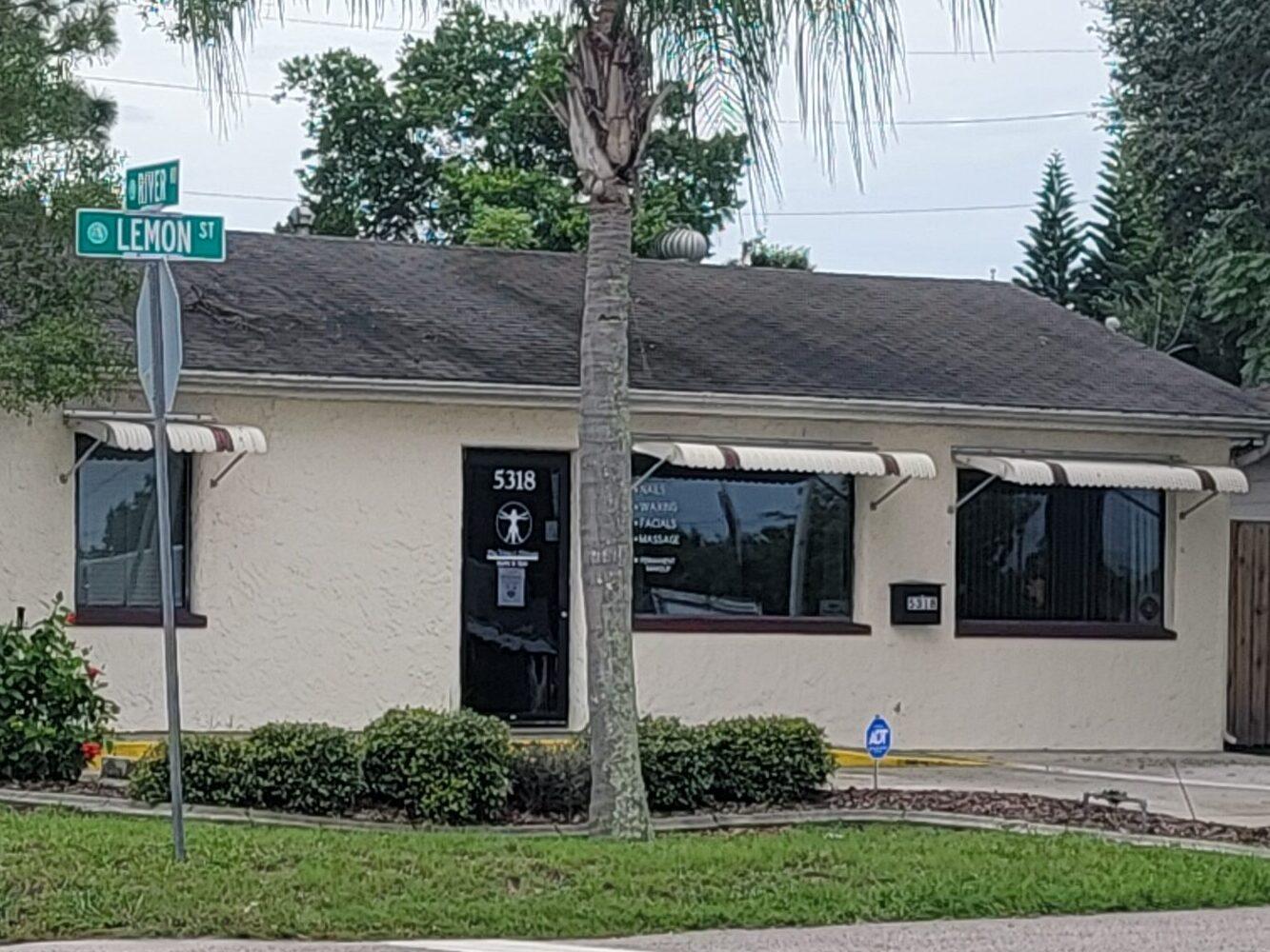 Davinci Divas Nails & Spa Permanent Make-Up in New Port Richey, FL