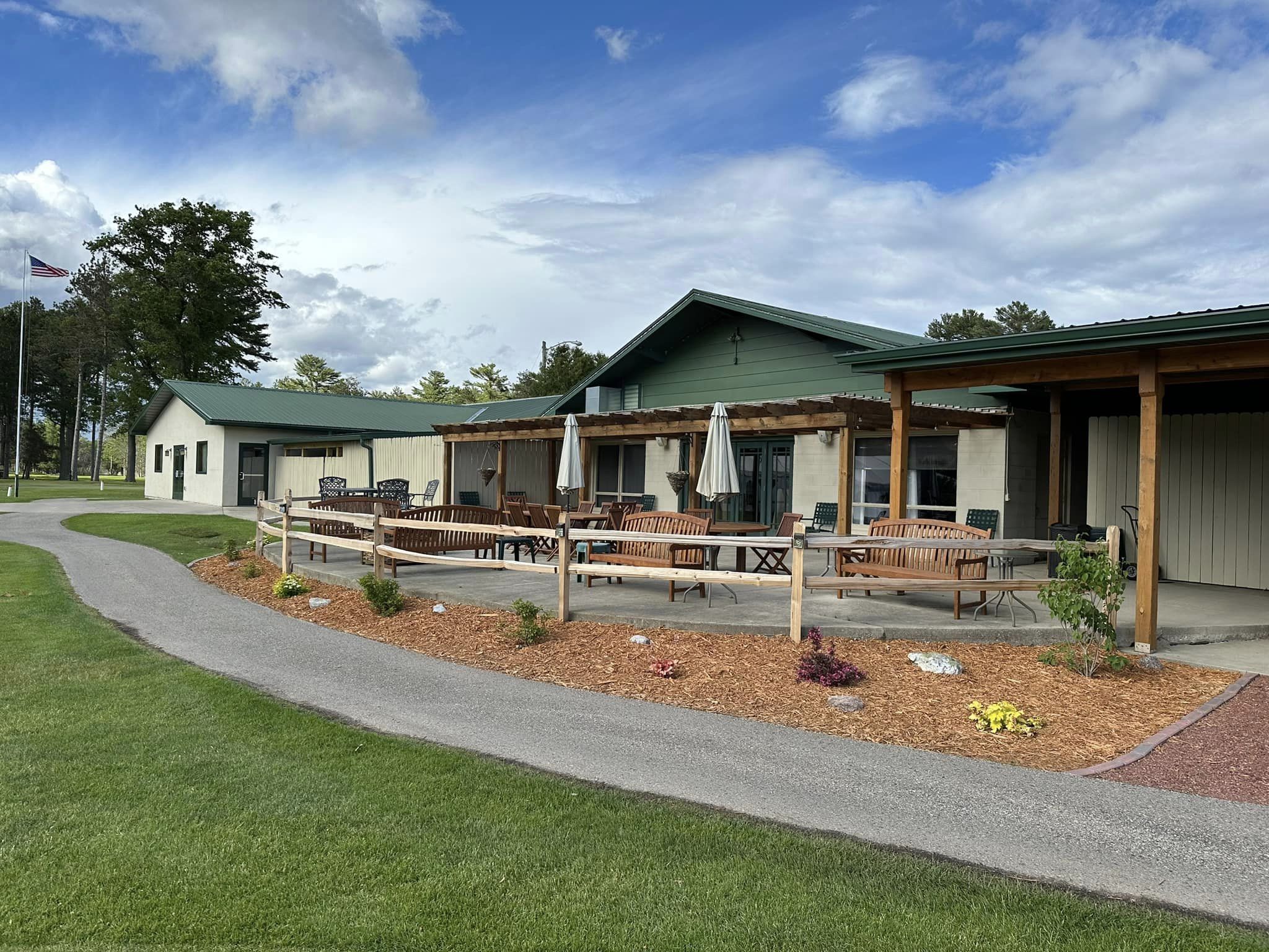 Little River Country Club in Marinette, WI (4)