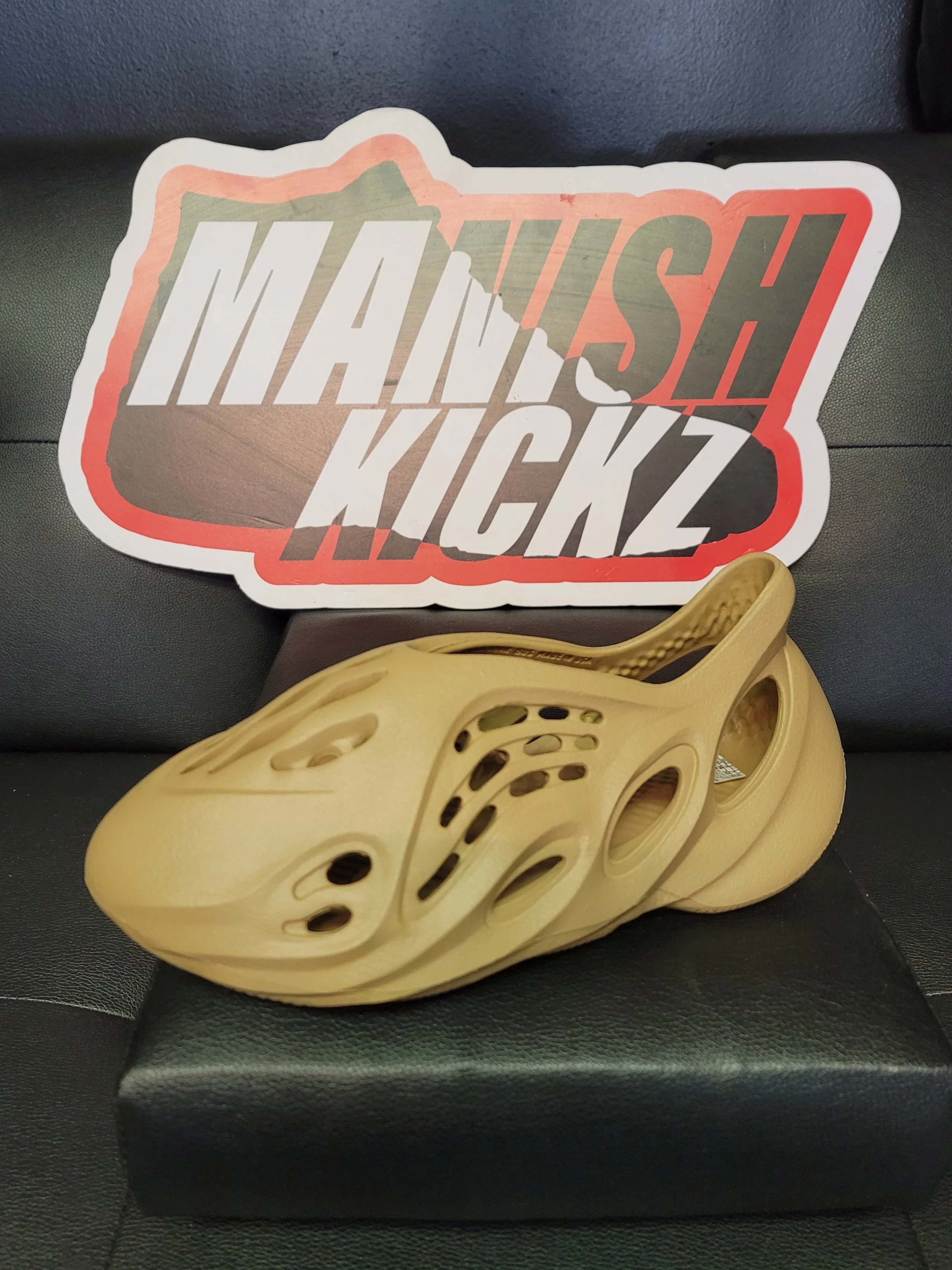 Manish Kickz"Shoetique" in River Rouge, MI (6)