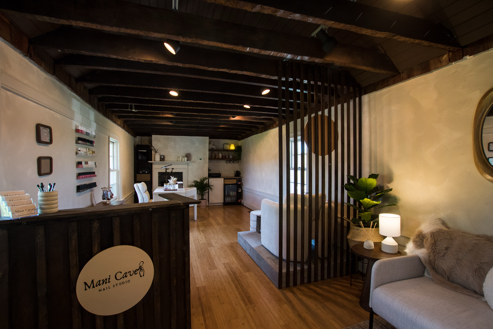 Mani Cave nail studio in Washington, PA