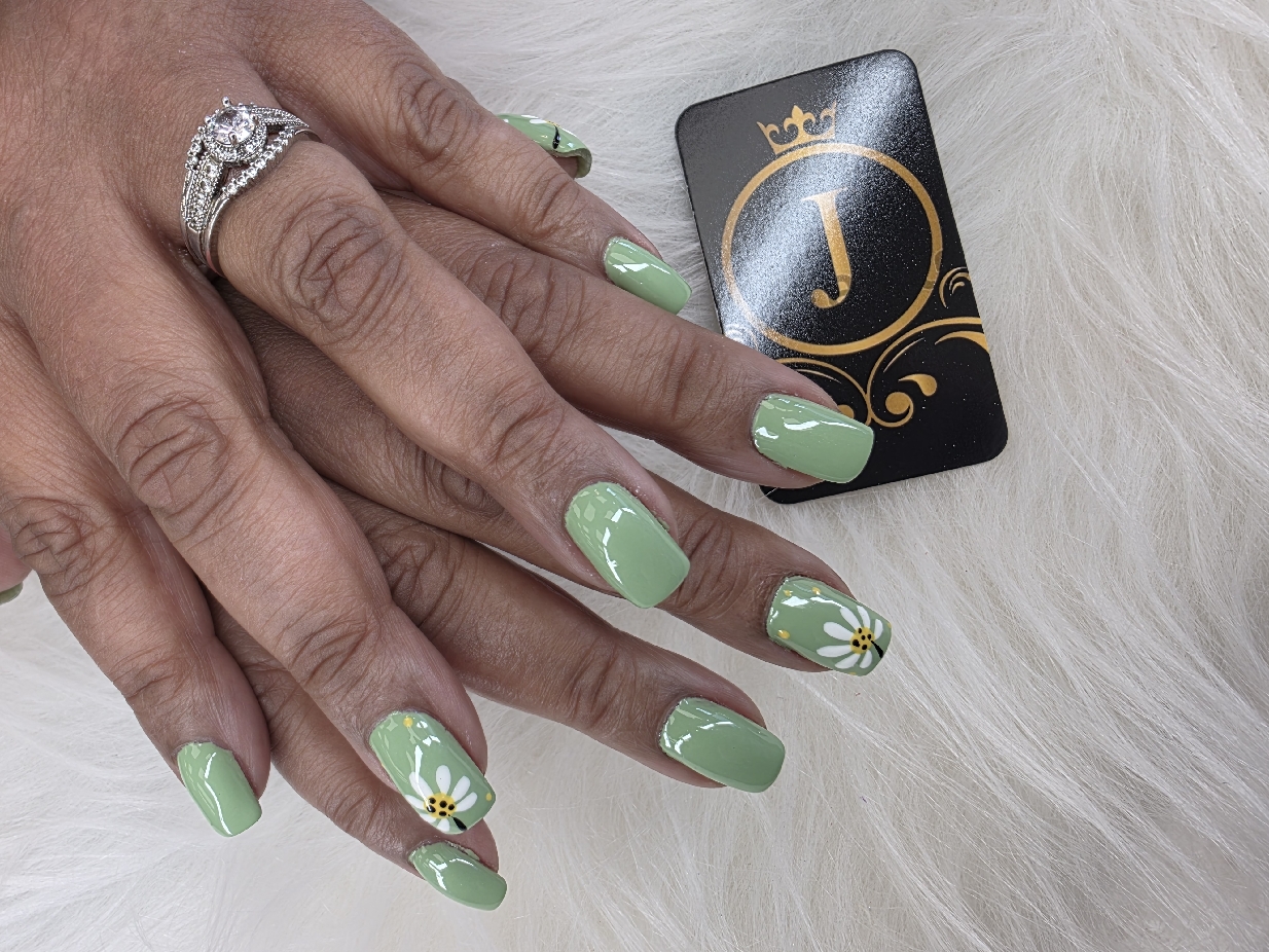 J nail and spa in Mooresville, IN (2)