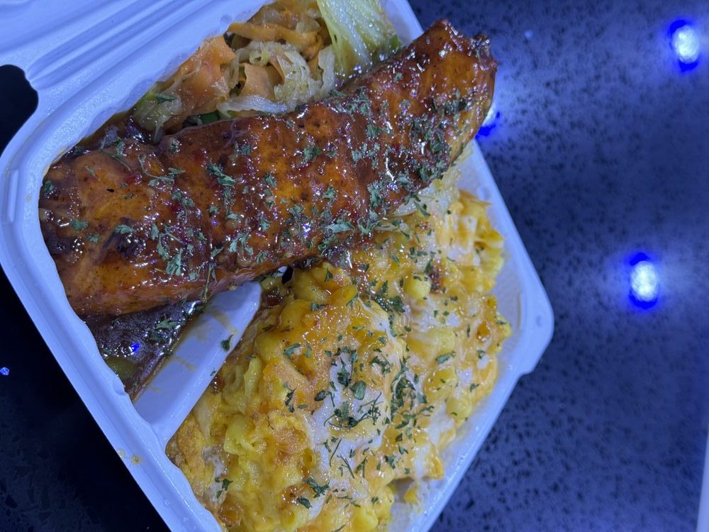 Brooklyn Hungry kitchen in Brooklyn, NY (2)