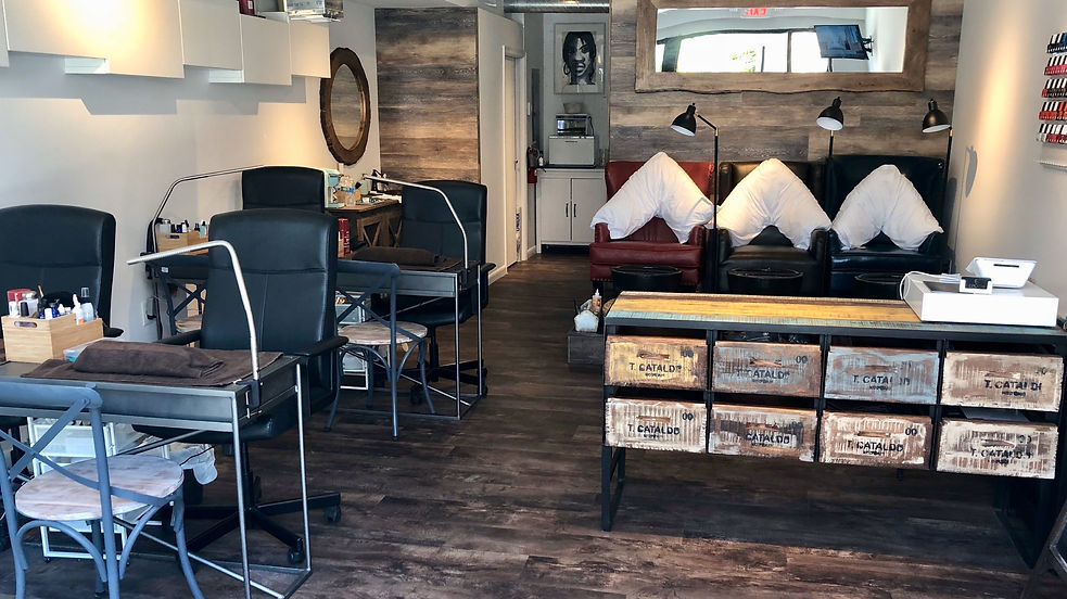 EPOCH Nail Bar & Beauty Lounge in Miami, FL