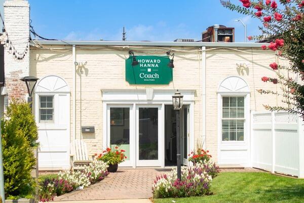 Howard Hanna | Coach Realtors - Rockville Centre in Rockville Centre, NY (2)