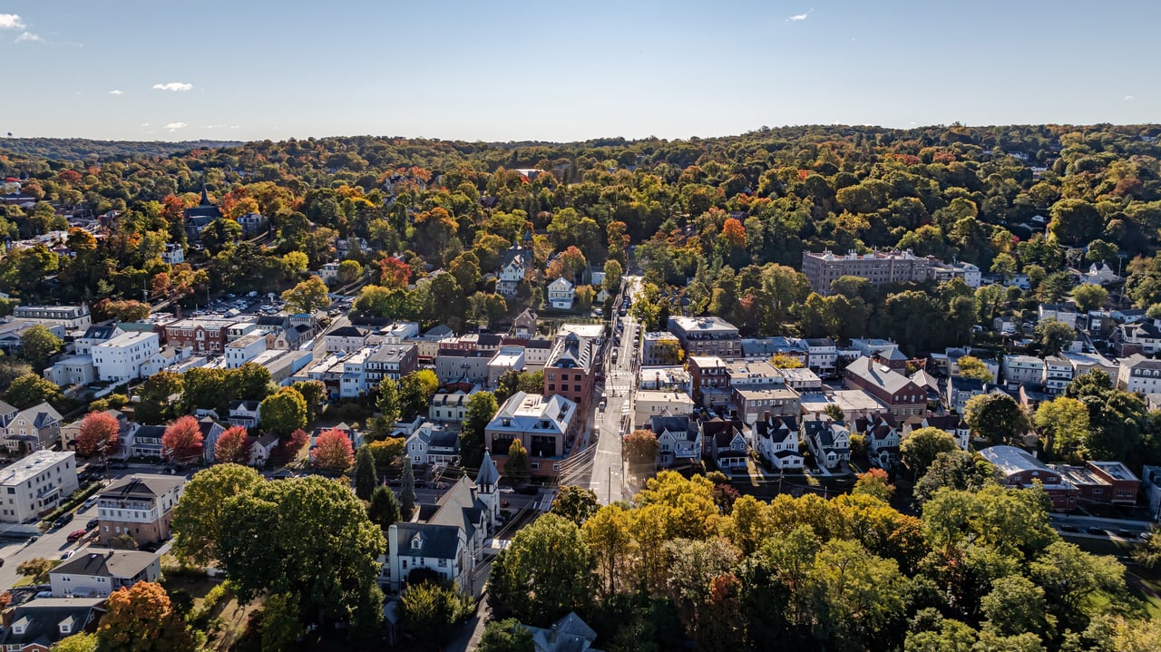 Roseanna Tedone Scarsdale | Westchester | Greenwich Real Estate Agent | Houlihan Lawrence in Scarsdale, NY (6)