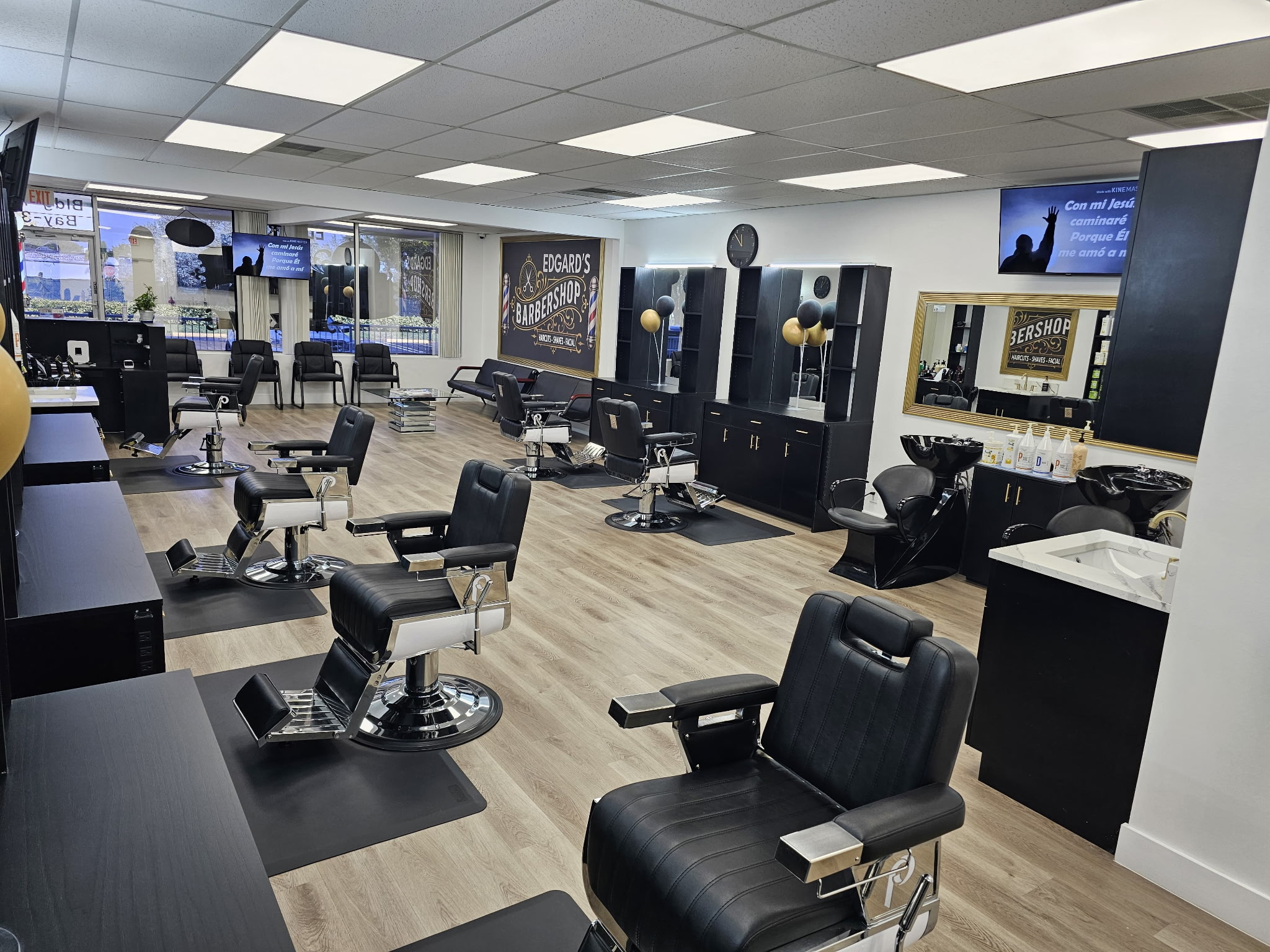 Edgard's Barbershop in Pompano Beach, FL (3)