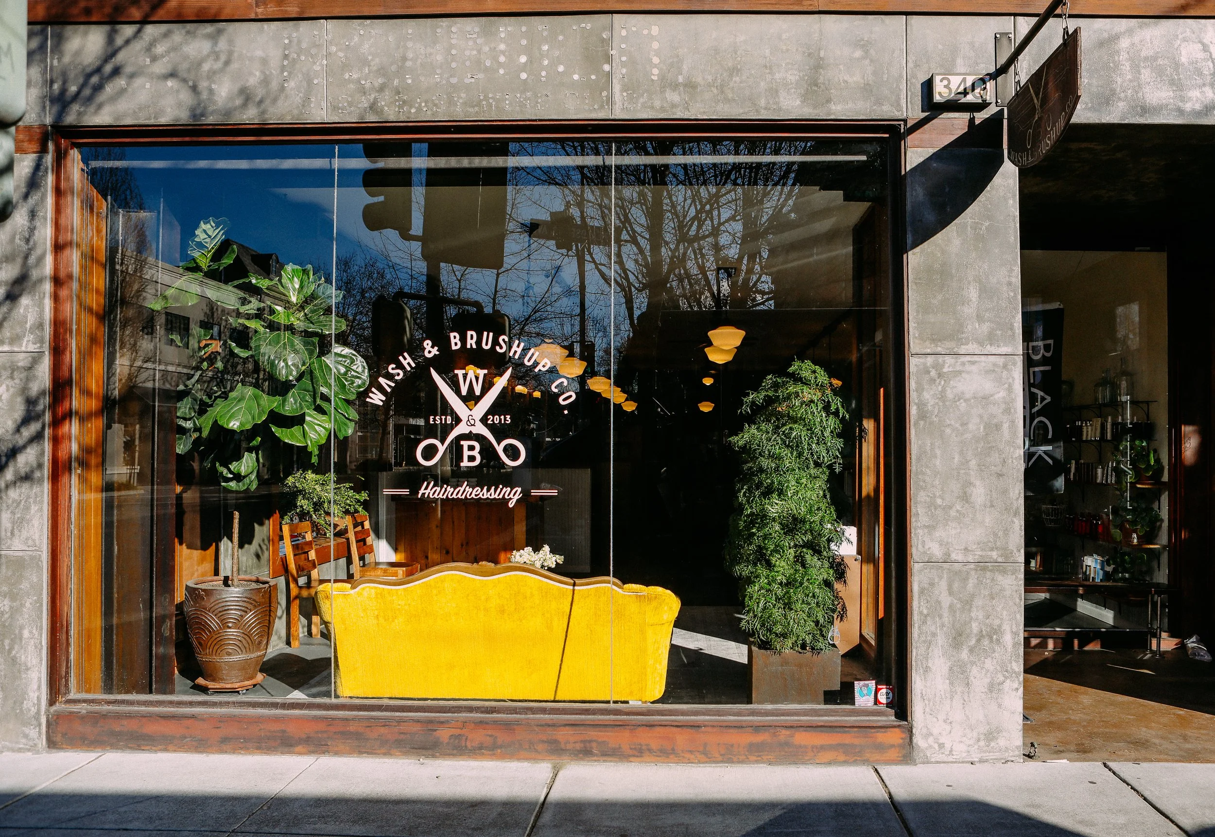 Wash & Brushup Co. in Healdsburg, CA