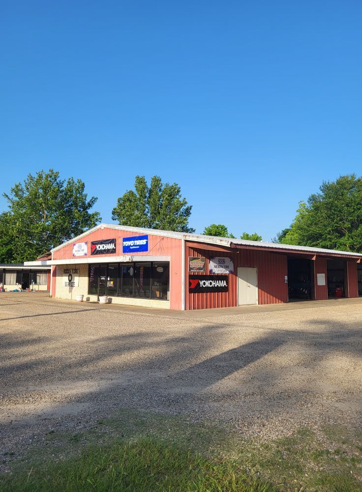 Hooks Tire Services in Hooks, TX (3)