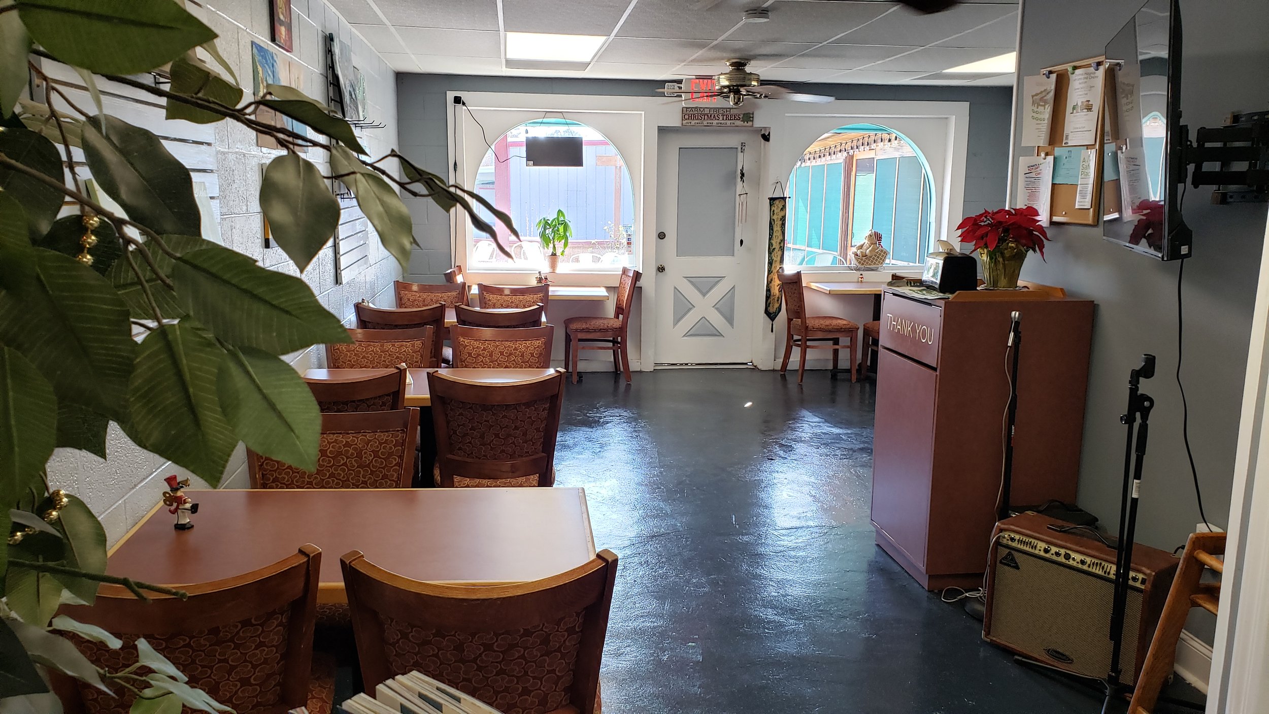 A Taste of Sunrise Coffee House in Hampstead, NC (6)