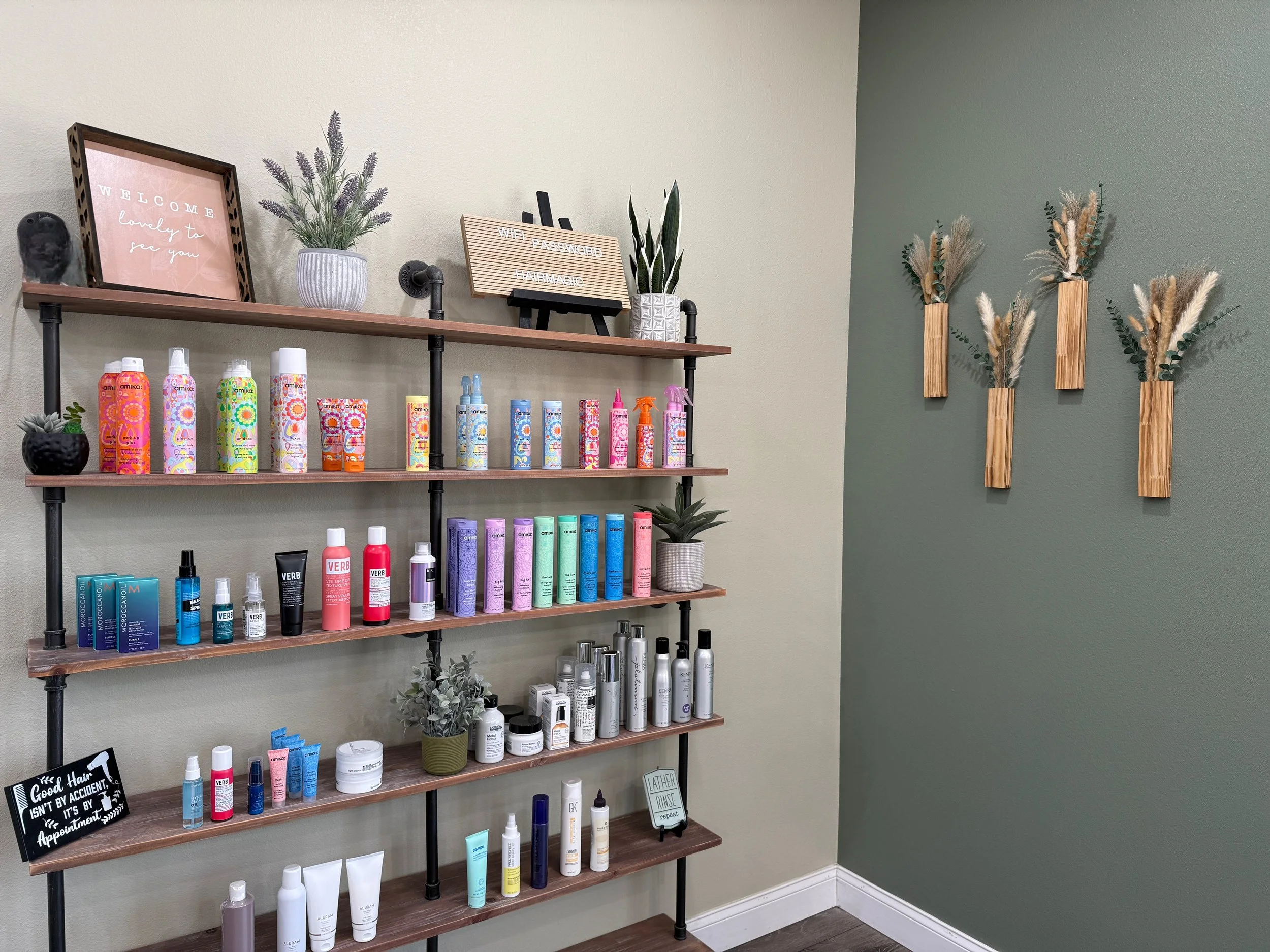 The Salon Experience in Indian Harbour Beach, FL
