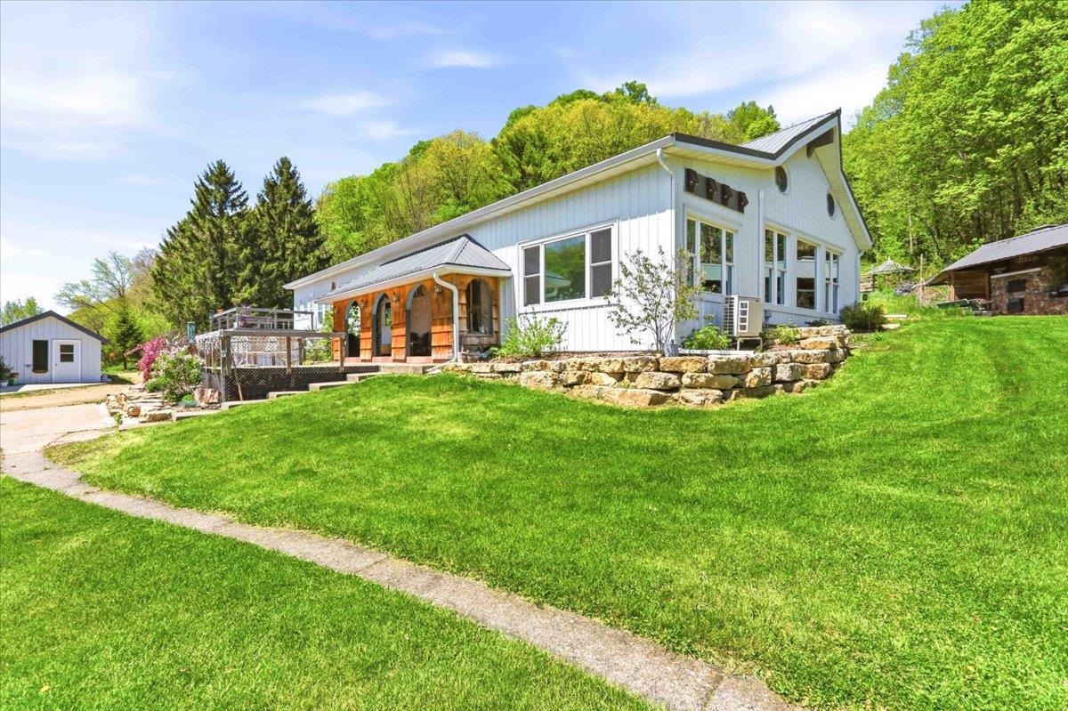 Anamaria Gorius- Berkshire Hathaway HomeServices Local Realty in Reedsburg, WI (6)