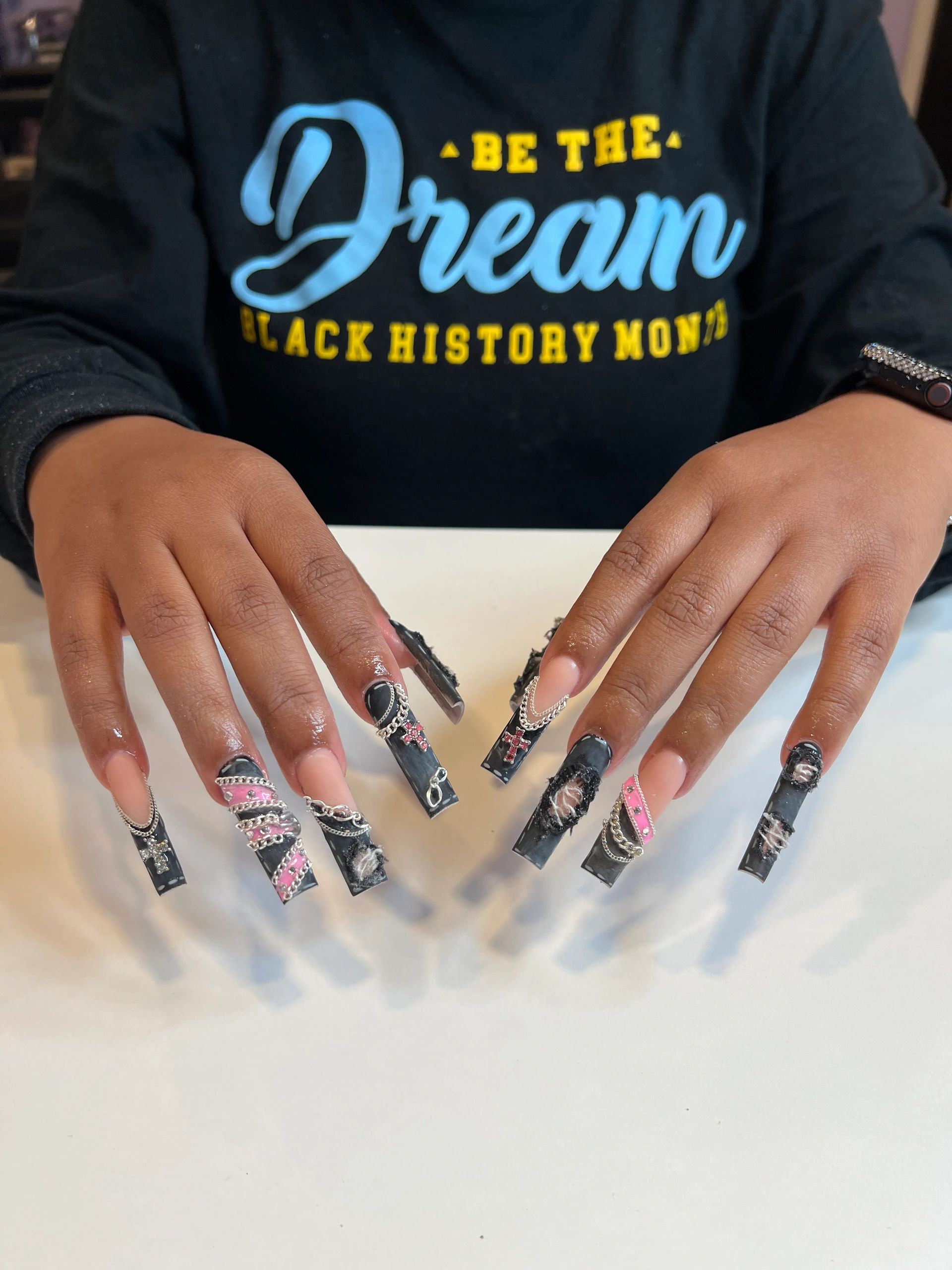 Magic Nails in Lake City, GA (2)