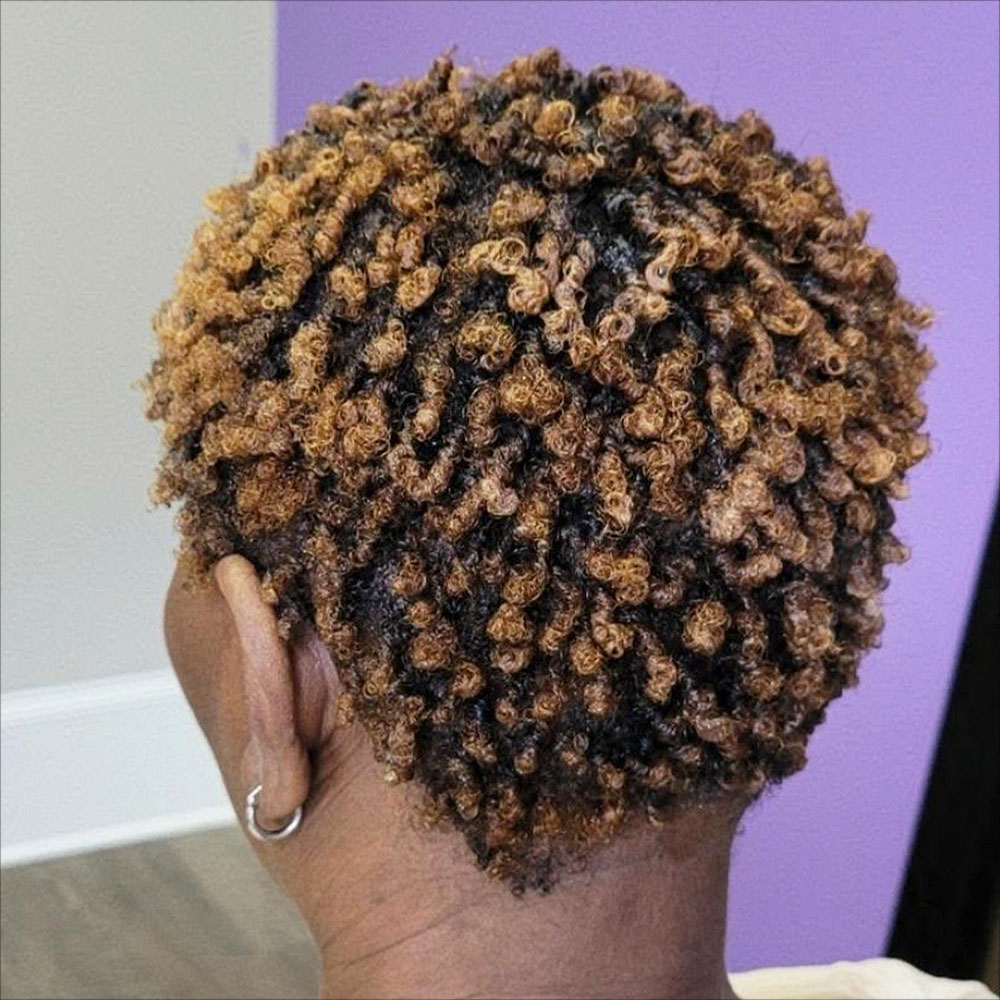 The Curl Bar Salon in Sugar Hill, GA (2)