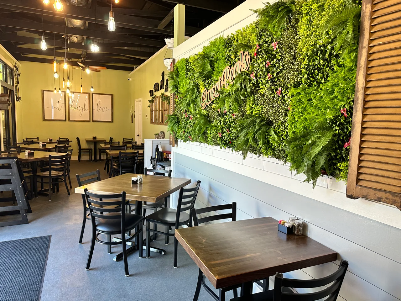 Sweet Pea's Downtown Eatery in Blairsville, GA
