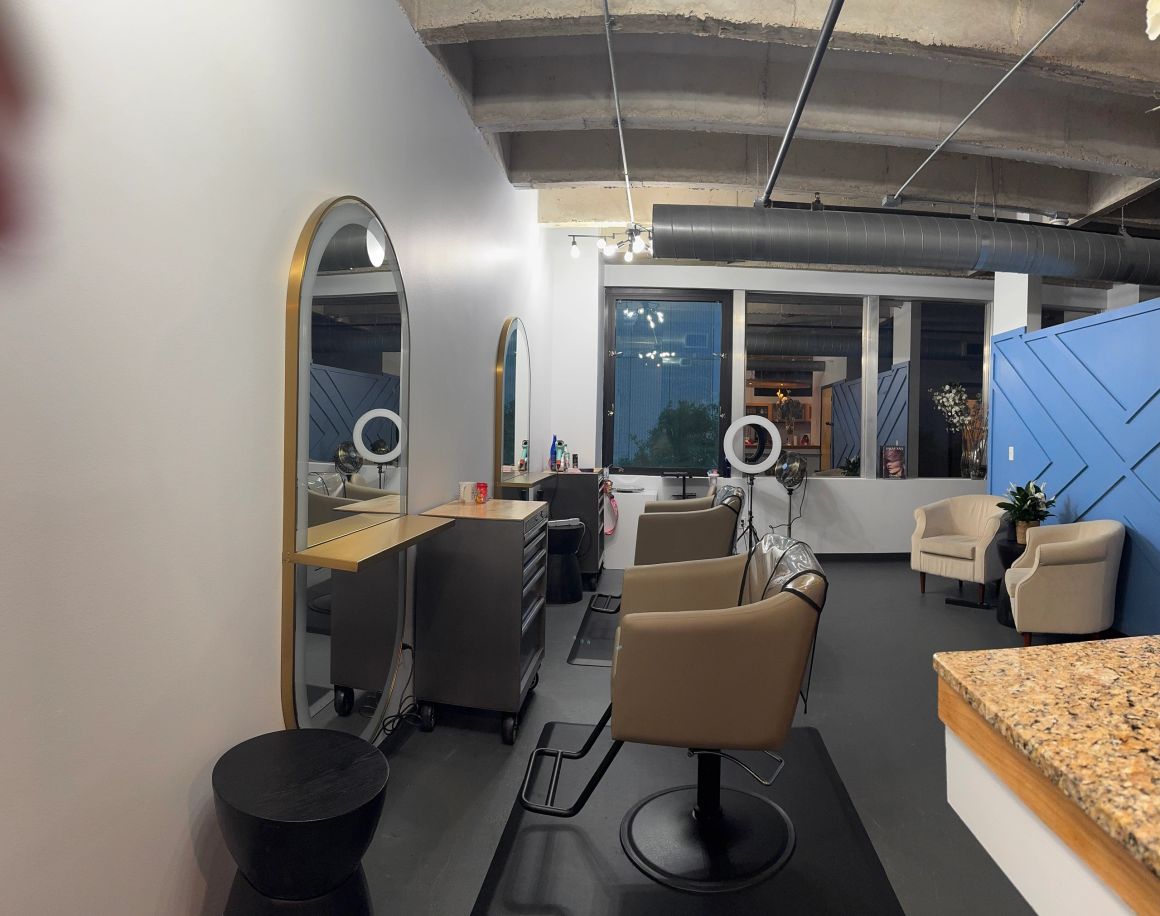 Blue Leaf Salon in Jacksonville, FL (5)