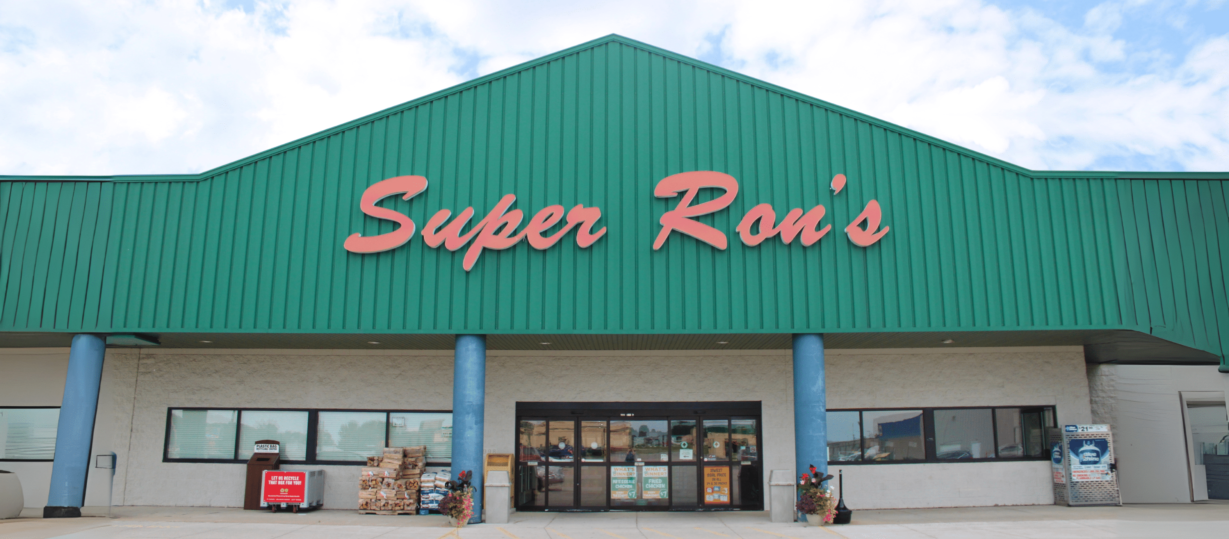 Super Ron's Food Center in Pulaski, WI (2)