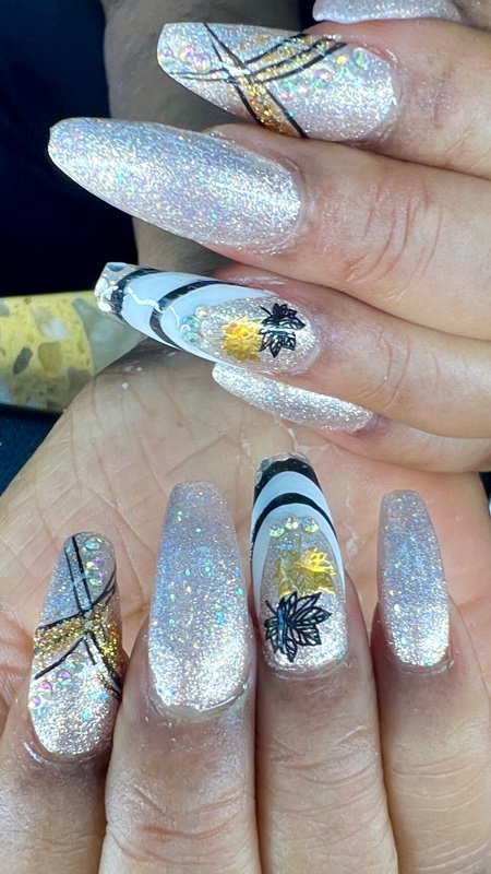 AWESOME NAILS -ON MAY 10% OFF FOR ALL MOMS in Peachtree City, GA (4)