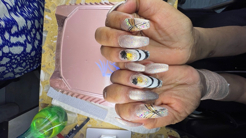 AWESOME NAILS -ON MAY 10% OFF FOR ALL MOMS in Peachtree City, GA (6)