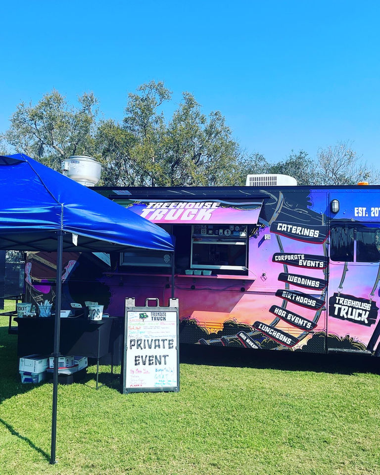 Treehouse Truck in Loughman, FL (4)