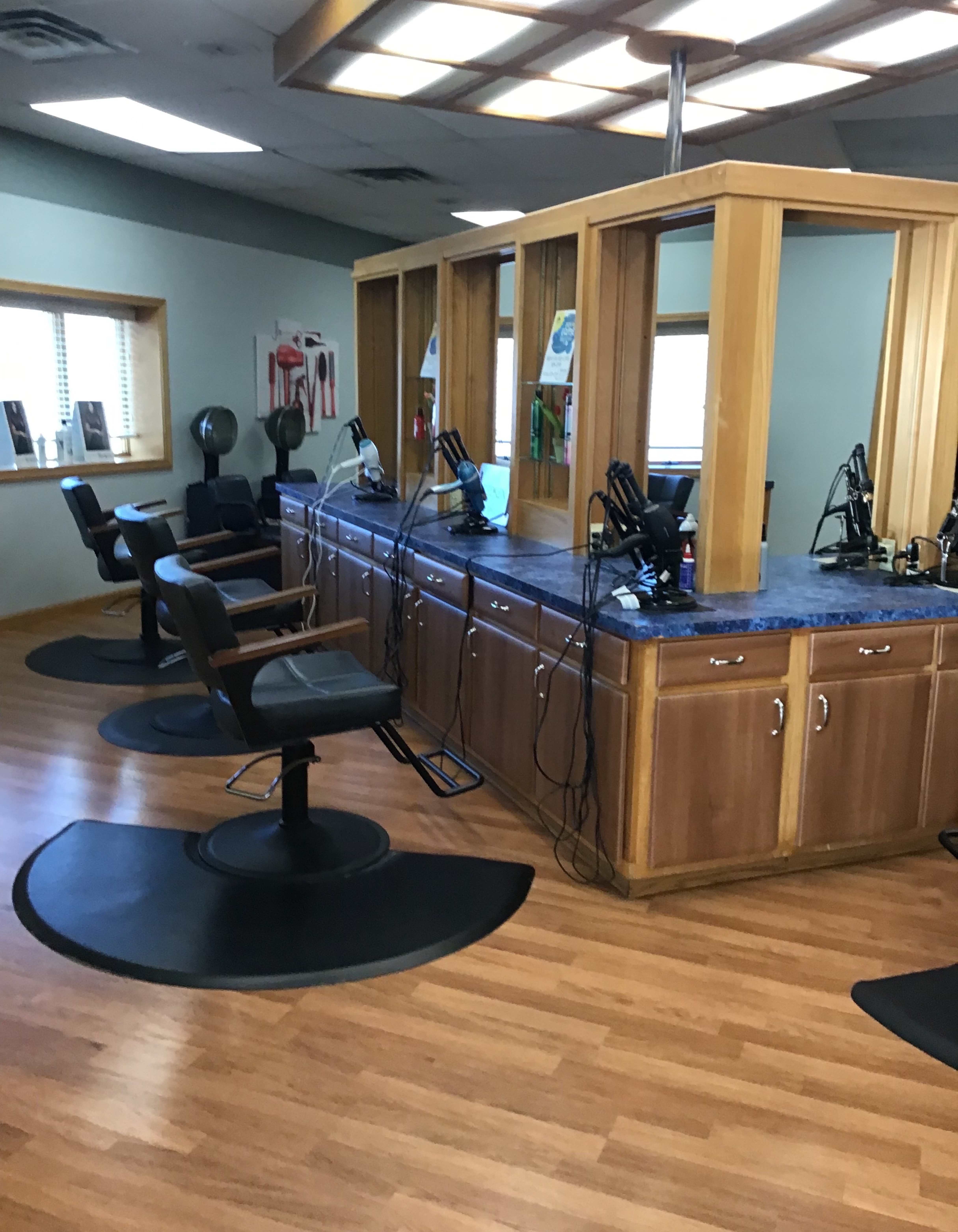 Hair Quarters in Port Clinton, OH (2)