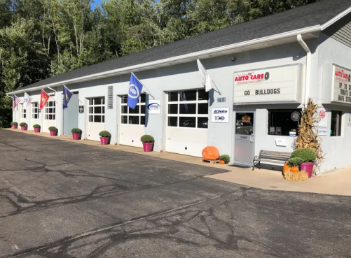 Olmsted Auto Care in Olmsted Township, OH (5)