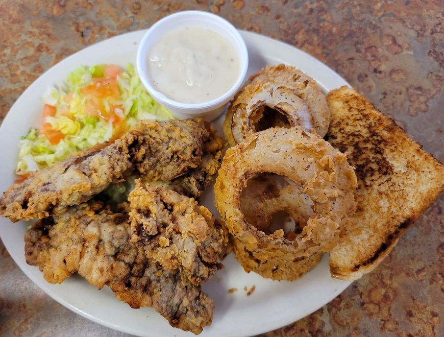 Valencia's Hi Neighbor in Denver City, TX (2)
