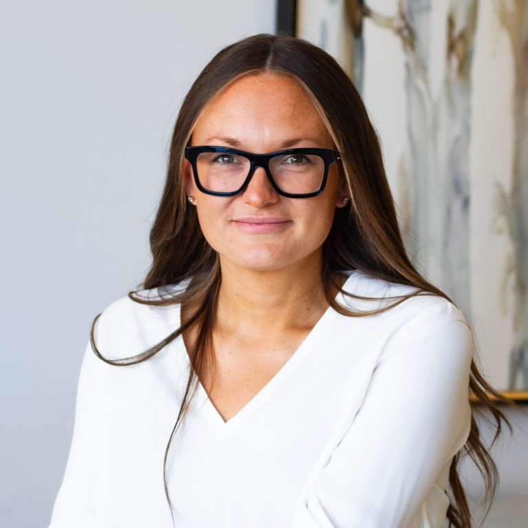 Karen Richter Licensed Real Estate Salesperson at Branch Real Estate Group in Sea Cliff, NY (3)