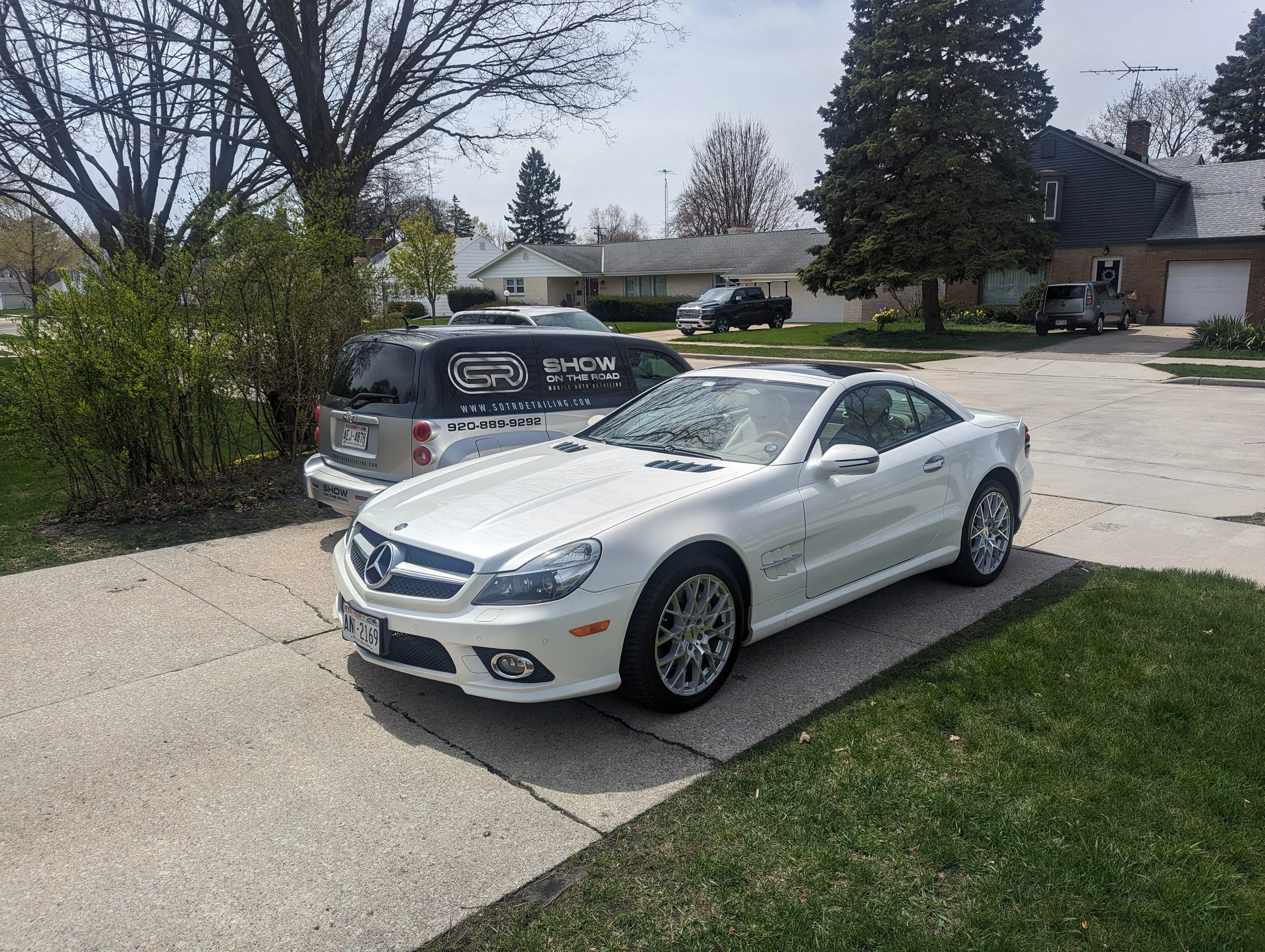 Show on the Road Mobile Auto Detailing in Racine, WI (3)
