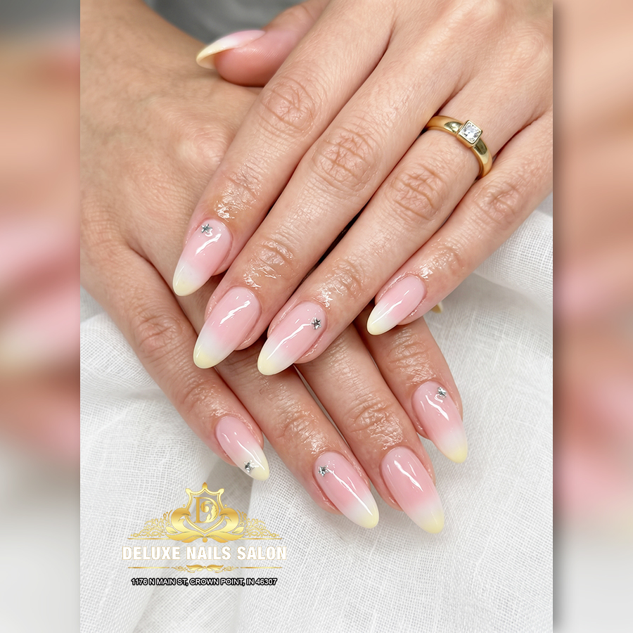 Deluxe Nails Salon in Crown Point, IN (4)