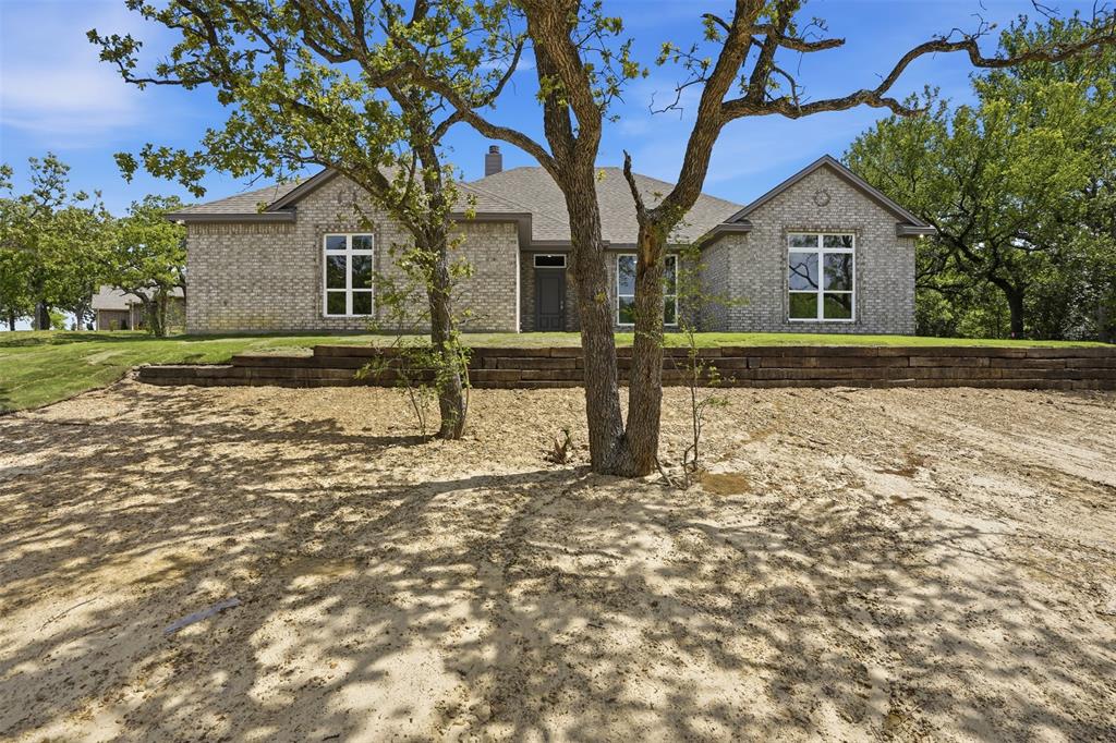 King Realty Group, Coldwell Banker Apex in Cleburne, TX