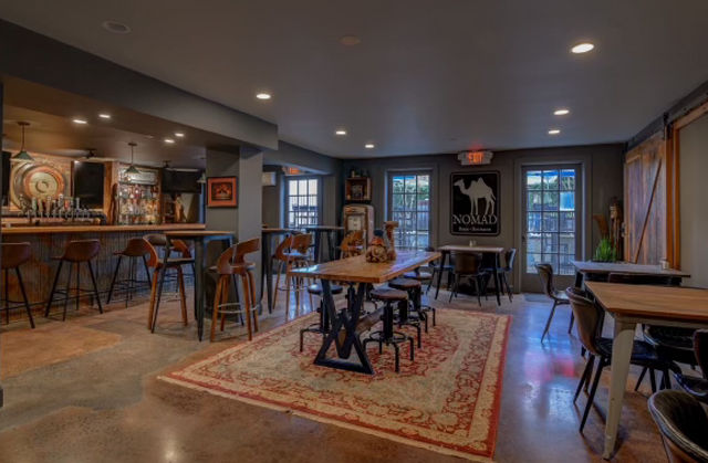 Nomad in Middleburg, VA (2)