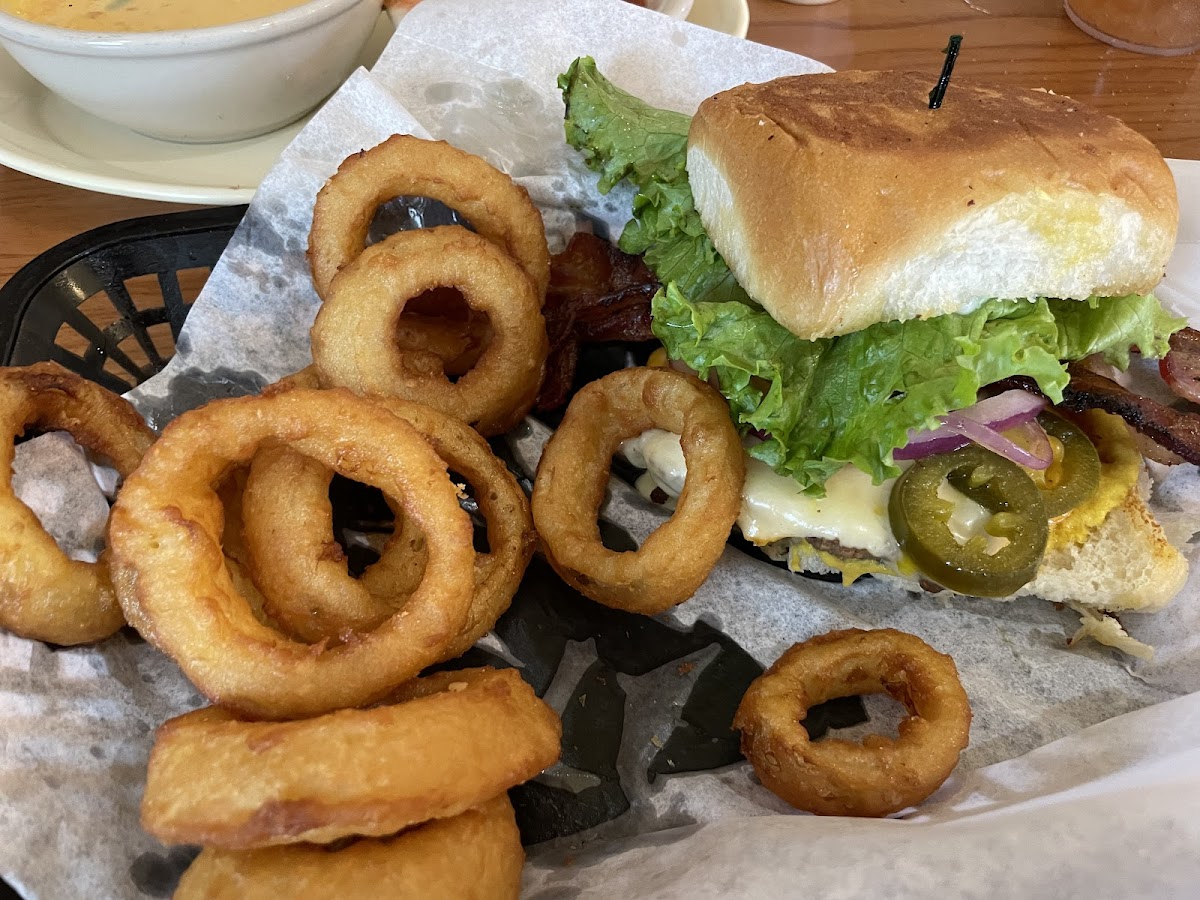 Henry's Restaurant in Lockhart, TX (5)