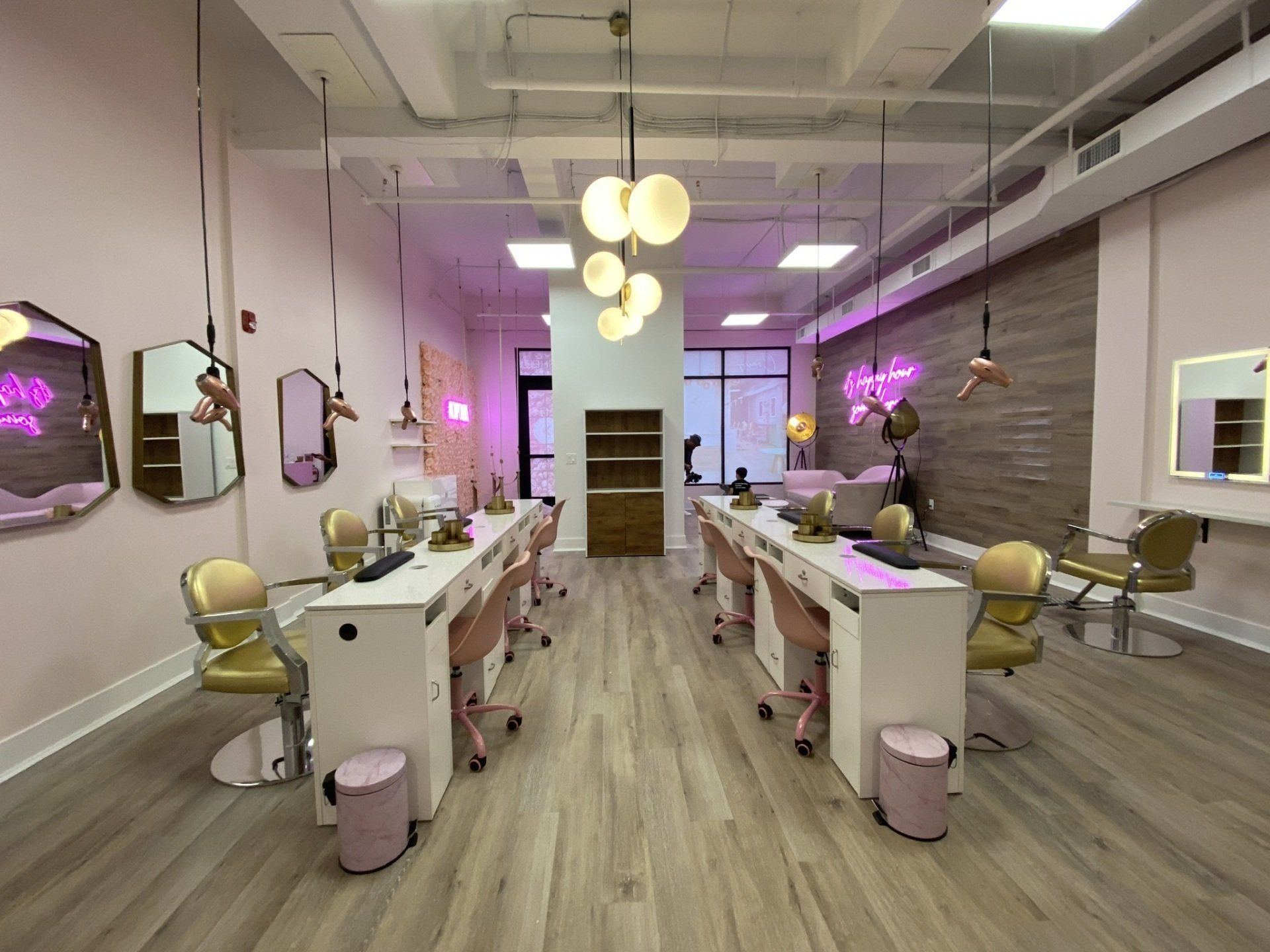 Polished Pub - Hair & Nail Bar in Park Ridge, NJ (6)