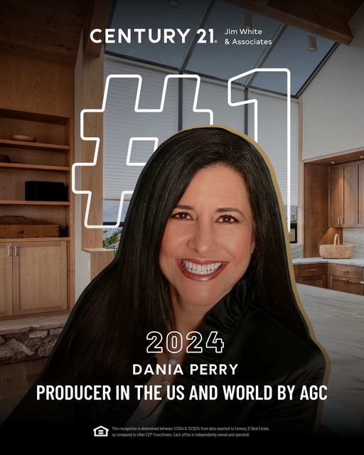 Dania Perry - Luxury & Waterfront Real Estate Specialist in Tampa, FL (5)
