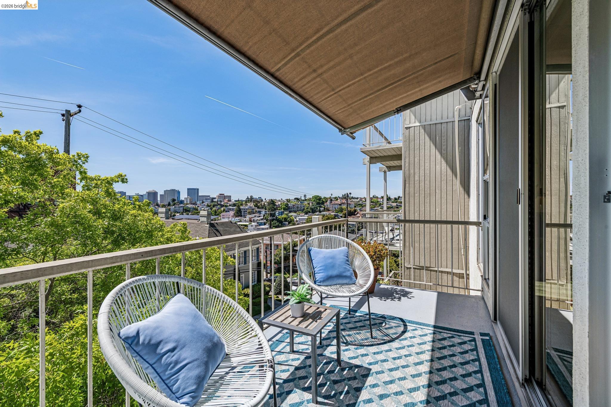 Talbot Team | Compass | DRE #02109334 + #01940563 in Oakland, CA (3)