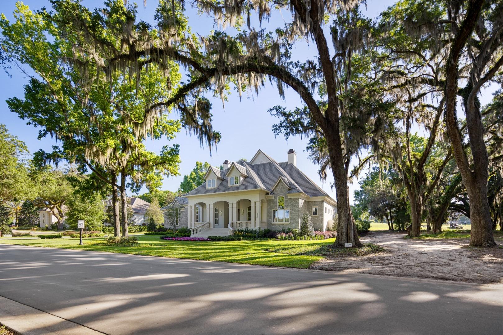 Tasha Osbourne REALTOR, Golden Ocala Real Estate in Ocala, FL