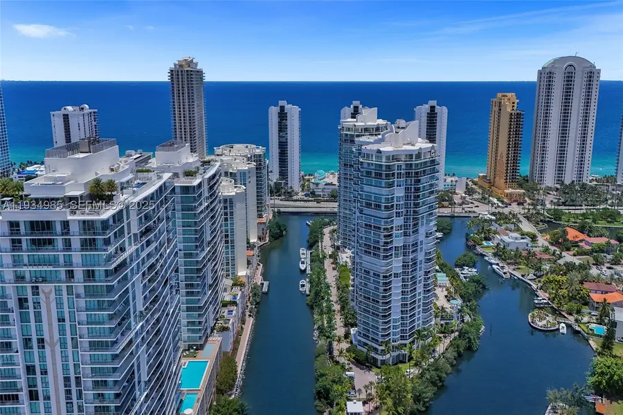 Lifestyle International Realty Aventura in Aventura, FL (4)