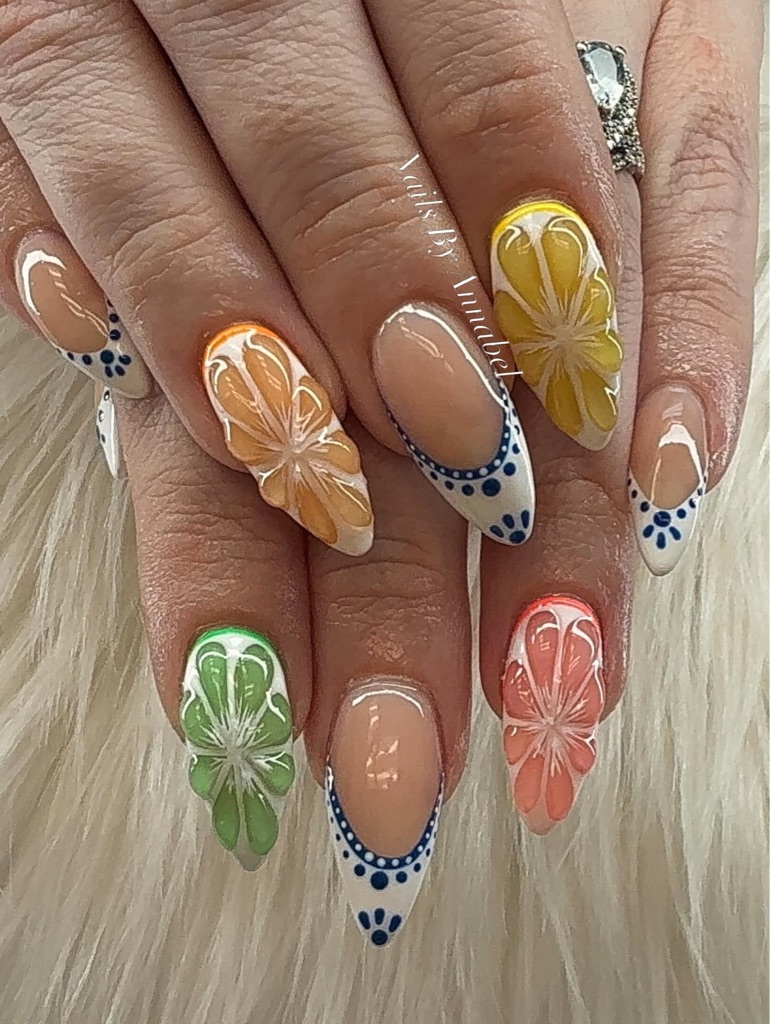 Bell’s Lux Nail Lounge in Boardman, OH (5)