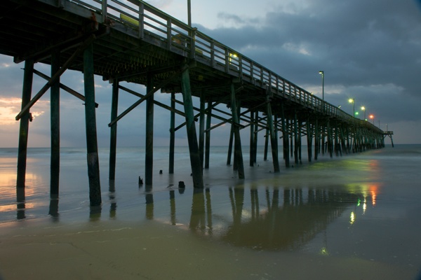 Jolly Roger Inn & Pier in Topsail Beach, NC