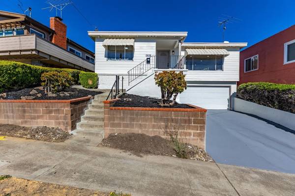 Daniel Ripper, REALTOR in Berkeley, CA (2)